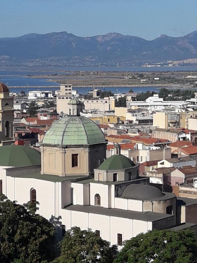 Via San Giacomo 10 卡利亚里 外观 照片